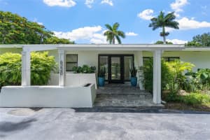 6220 Sw 123rd Ter Pinecrest, FL 33156 - MLS#A11850590