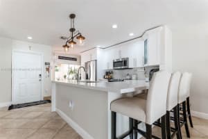 5224 Nw 103rd Ave Doral, FL 33178 - MLS#A11850645