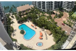 540 Brickell Key Dr 1803, Miami