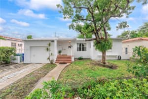 2121 SW 20th St, Miami, FL 33145 - MLS#A11850688