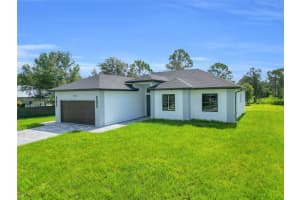 504 HENRY AVE, Lehigh Acres, FL 33972 - MLS#A11850695