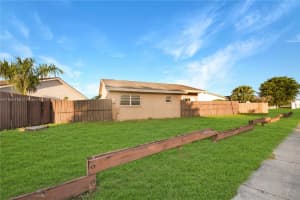 13880 Sw 44th Ter Miami, FL 33175 - MLS#A11850708