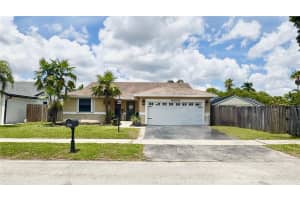 15009 Sw 13th Pl Sunrise, FL 33326 - MLS#A11850771