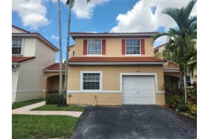 18021 Sw 11th Ct, Pembroke Pines