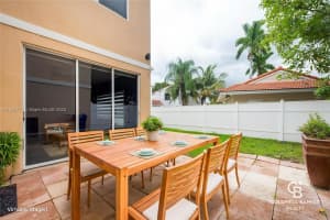18021 Sw 11th Ct Pembroke Pines, FL 33029 - MLS#A11850772