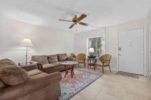 6536 Chasewood Dr C, Jupiter, FL 33458 - MLS#A11850784