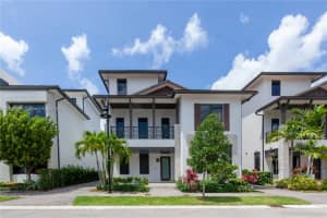 8173 Nw 47th Ter, Doral