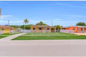 250 E 34th St Hialeah, FL 33013 - MLS#A11850807