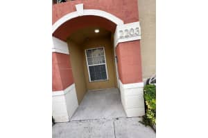13447 Sw 154th St 2203, Miami
