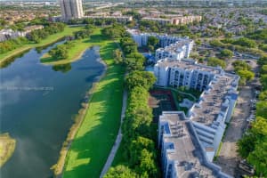 9460 Fontainebleau Blvd 130, Miami