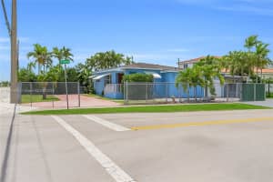 5890 Palm Ave Hialeah, FL 33012 - MLS#A11850860