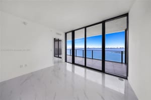 700 Ne 24 Street 2306, Miami