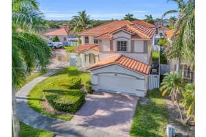 13602 NW 10th St, Miami, FL 33182 - MLS#A11850904