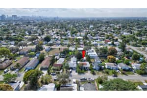 2326 Harding St, Hollywood