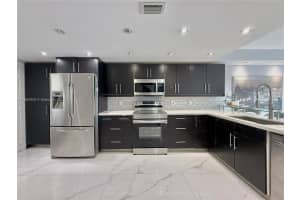 1770 NE 191st St 717-1, Miami, FL 33179 - MLS#A11850909
