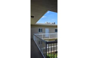 7707 Camino Real B-411, Miami, FL 33143 - MLS#A11850943