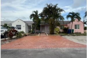 18327 Nw 44th Pl, Miami Gardens