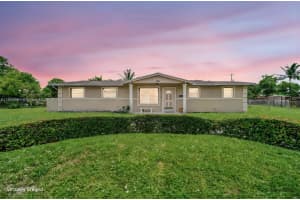 100 NW 208th St, Miami Gardens, FL 33169 - MLS#A11850961