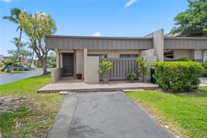 7351 Sw 105th Pl, Miami