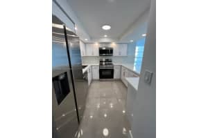 701 Three Islands Blvd 108 Hallandale Beach, FL 33009 - MLS#A11851064