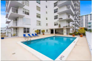 2829 Indian Creek Dr APT 408, Miami Beach, FL 33140, - MLS#A11851076