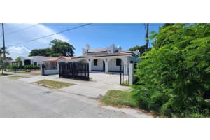 1721 Sw 24th Ter, Miami