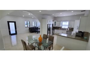 1721 Sw 24th Ter Miami, FL 33145 - MLS#A11851092