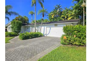 12101 Sw 110th Ave Miami, FL 33176 - MLS#A11851099