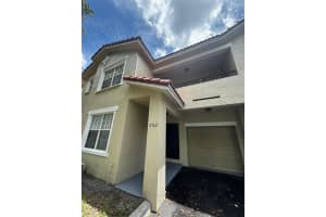 , North Lauderdale