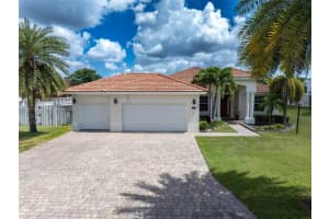 12801 Sw 223rd St, Miami