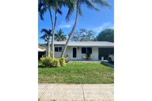 6890 Liberty St Hollywood, FL 33024 - MLS#A11851198
