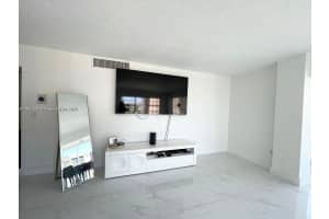 11111 Biscayne 18H, Miami, FL 33181 - MLS#A11851202