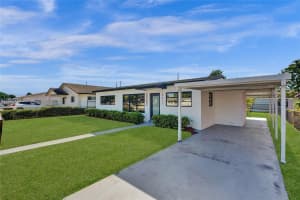 4631 E 8th Ct Hialeah, FL 33013 - MLS#A11851203