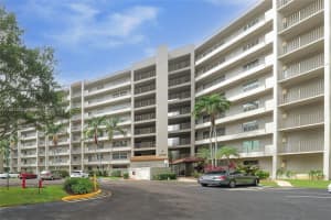 3940 Inverrary Blvd 504-a, Lauderhill