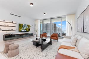 300 Biscayne Boulevard Way 2504c Miami, FL 33131 - MLS#A11851246