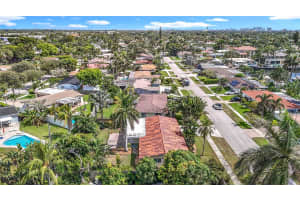 4911 NE 24th Ave, Lighthouse Point, FL 33064 - MLS#A11851258