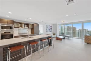 200 Biscayne Boulevard Way 3207 Miami, FL 33131 - MLS#A11851296