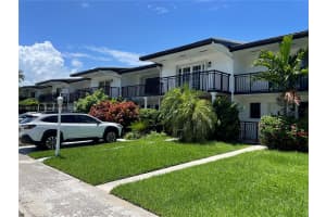 2213 NE 122nd St 2213, North Miami, FL 33181 - MLS#A11851312