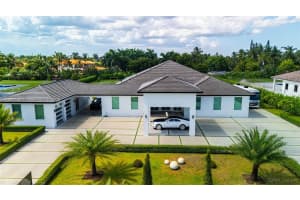 9781 NW 131st St, Hialeah Gardens, FL 33018, Sold 09/05/25