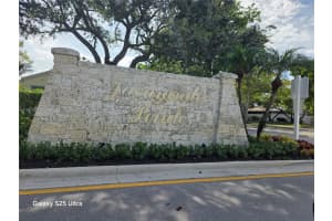 9306 Nw 8th Cir, Plantation