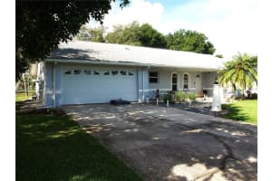426 Foxdale Rd Lake Placid, FL 33852 - MLS#A11851369
