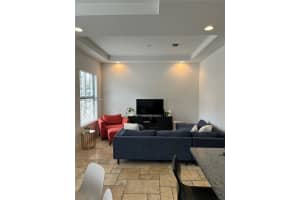 5172 NW 84th Ave, Doral, FL 33166 - MLS#A11851381