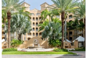 3001 Ne 185th St 710, Aventura