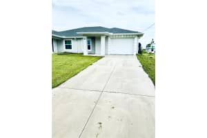 1110 Augusta St E 1110, Lehigh Acres, FL 33974 - MLS#A11851389