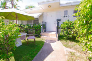 1843 Cleveland St 1-3 Hollywood, FL 33020 - MLS#A11851391