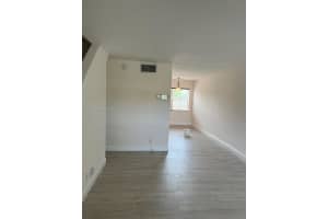 4816 Nw 9th Dr 4816 Plantation, FL 33317 - MLS#A11851436