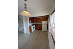 4816 Nw 9th Dr 4816 Plantation, FL 33317 - MLS#A11851436