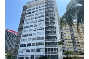 100 Golden Isles Dr 1401 Hallandale Beach, FL 33009 - MLS#A11851449