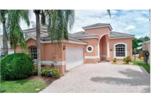 8291 Hampton Wood Dr 8291 Boca Raton, FL 33433 - MLS#A11851457