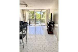 3301 N Country Club Dr 309, Aventura, FL 33180 - MLS#A11851462